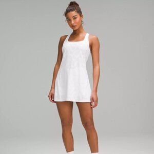 LULULEMON LIGHTWEIGHT LINERLESS TENNIS DRESS SIZE 4 WHITE